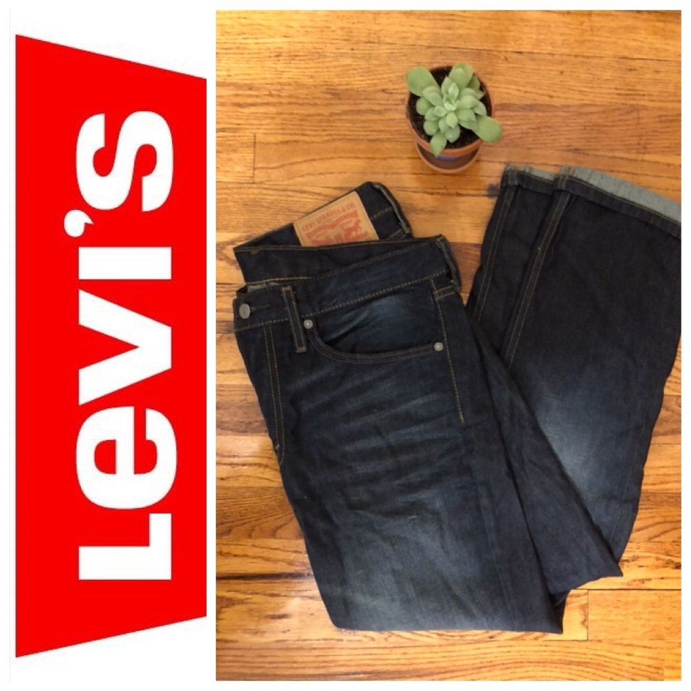 ⭐️Host Pick⭐️Levi’s NWOT 511 Straight stretch jean